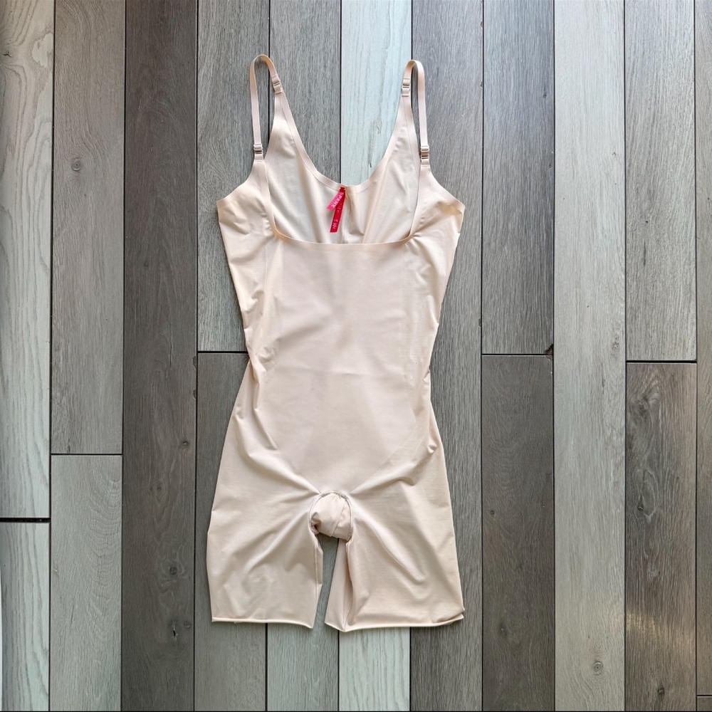 SPANX Open-Bust Mid-Thigh Bodysuit